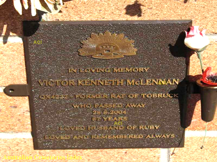 Photo of headstones/Victor Kenneth McLennan d2004 memorial Clarence Lawn Cem